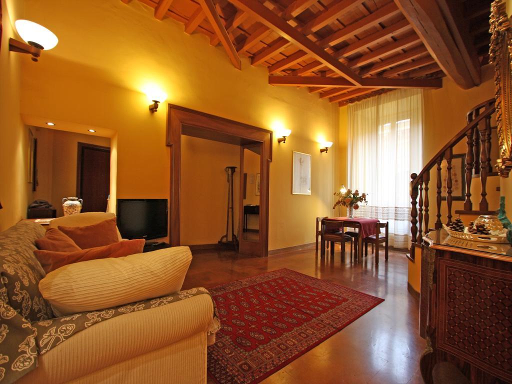 Domus Navona Pantheon Apartment Roma Ngoại thất bức ảnh